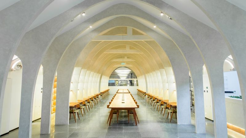 Gothic-Churches-co-working